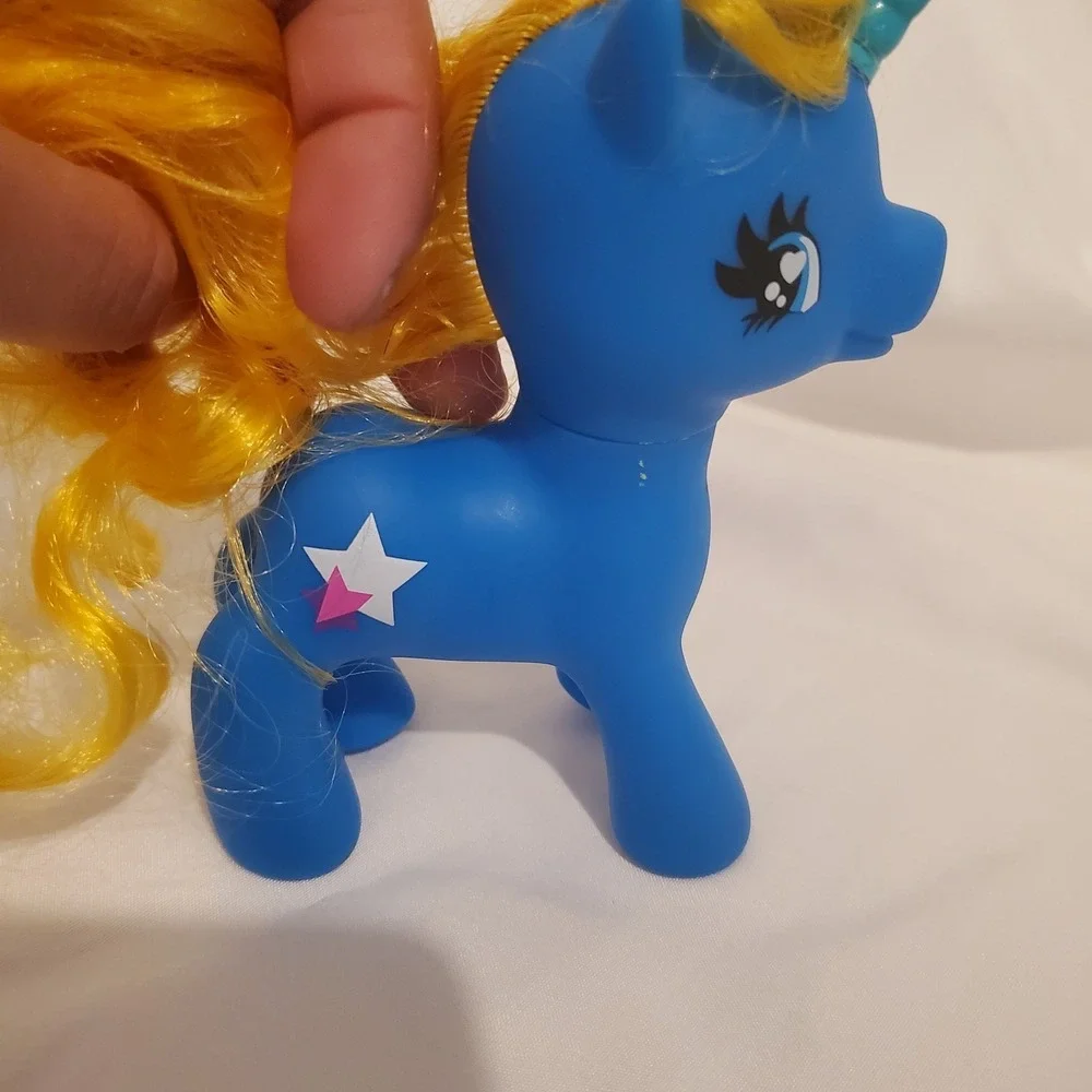 My Little Pony Gi-Go Wonder Pony Land‎ Blue W Blue Horn Yellow Hair Star